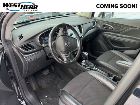 Used 2019 Buick Encore Preferred image 5