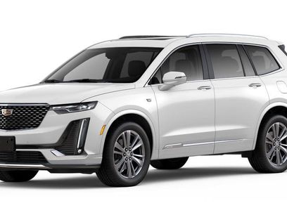 New 2025 Cadillac XT6 Premium Luxury