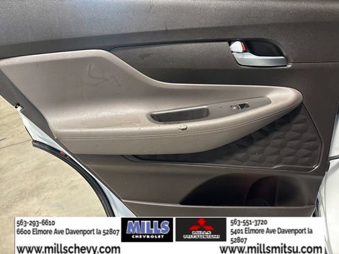Used 2020 Hyundai Santa Fe SEL FWD image 11