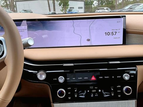 Used 2025 Genesis G80 2.5T Advanced AWD/4WD image 7