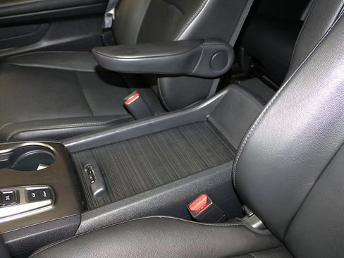 Used 2021 Honda Pilot EX-L image 22