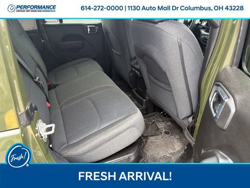 Used 2024 Jeep Wrangler Unlimited AWD/4WD image 16