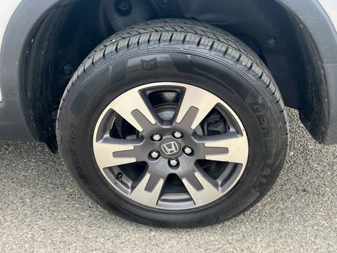 Used 2019 Honda Ridgeline RTL image 9