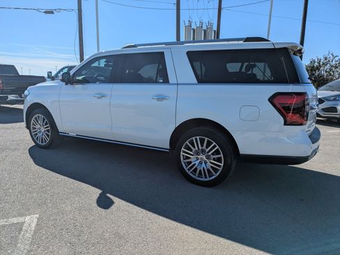 Used 2023 Ford Expedition Max Limited image 6