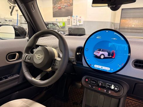 New 2025 MINI Cooper S image 30