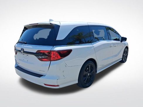Certified 2024 Honda Odyssey Sport image 7