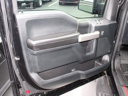 Used 2019 Ford F150 Raptor image 14