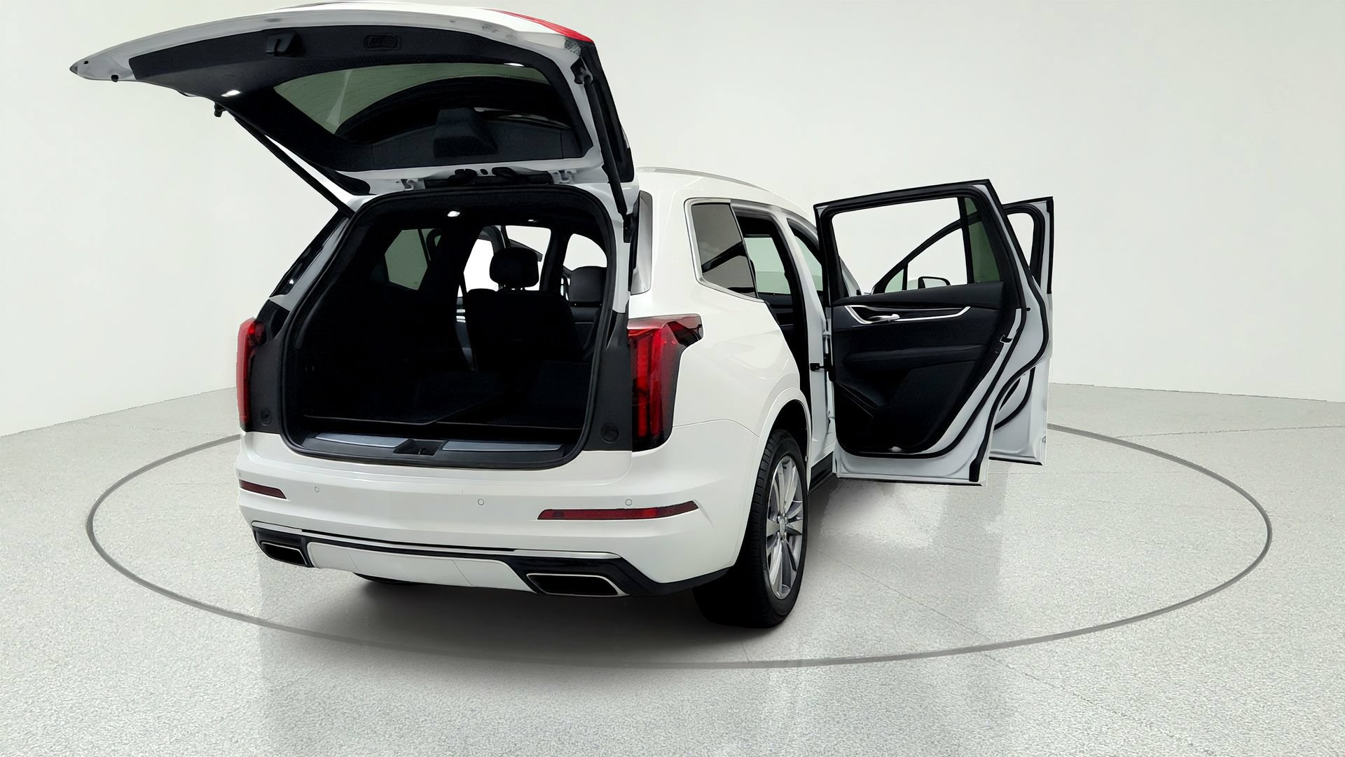 Certified 2024 Cadillac XT6 Premium Luxury w/ LPO, Floor Liner Package AWD/4WD image 12