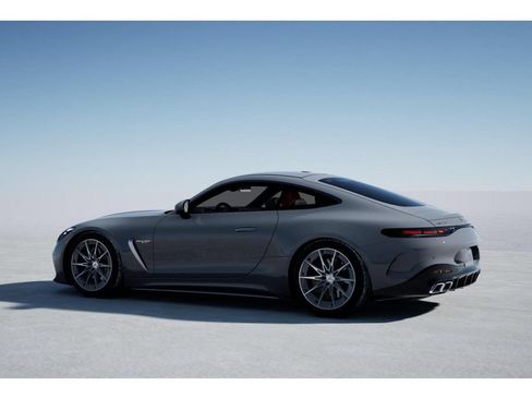 Used 2025 Mercedes-Benz AMG GT 63 image 31
