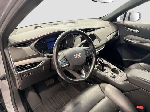 Certified 2023 Cadillac XT4 Premium Luxury w/ Cold Weather Package AWD/4WD image 9