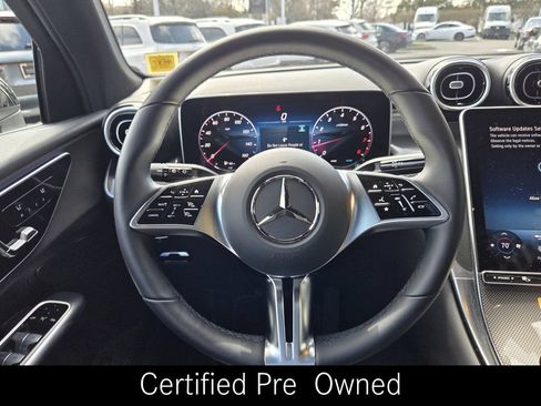 Certified 2025 Mercedes-Benz GLC 300 4MATIC image 18