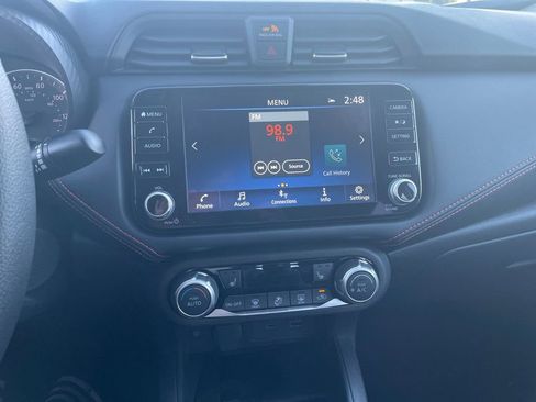 New 2025 Nissan Versa SR w/ Trunk Package image 19