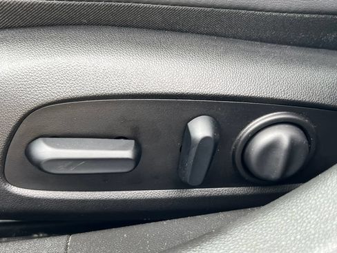 Used 2019 Buick LaCrosse Essence w/ Sun and Shade Package AWD/4WD image 10