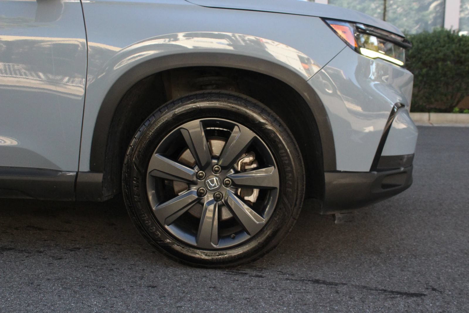 Used 2024 Honda Pilot Sport image 4