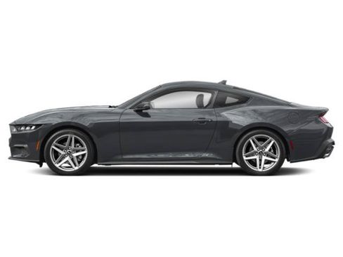 Used 2026 Ford Mustang Premium RWD image 3