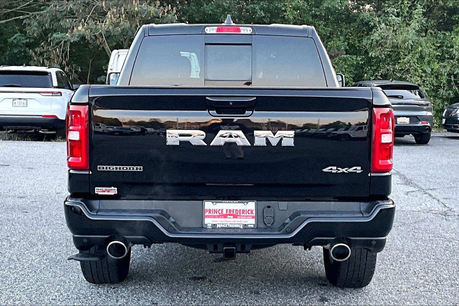 Used 2025 RAM 1500 Big Horn AWD/4WD image 4