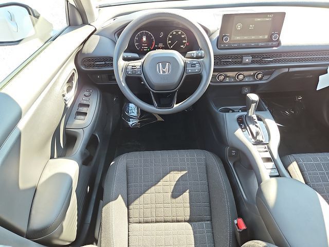 Certified 2025 Honda HR-V LX image 11
