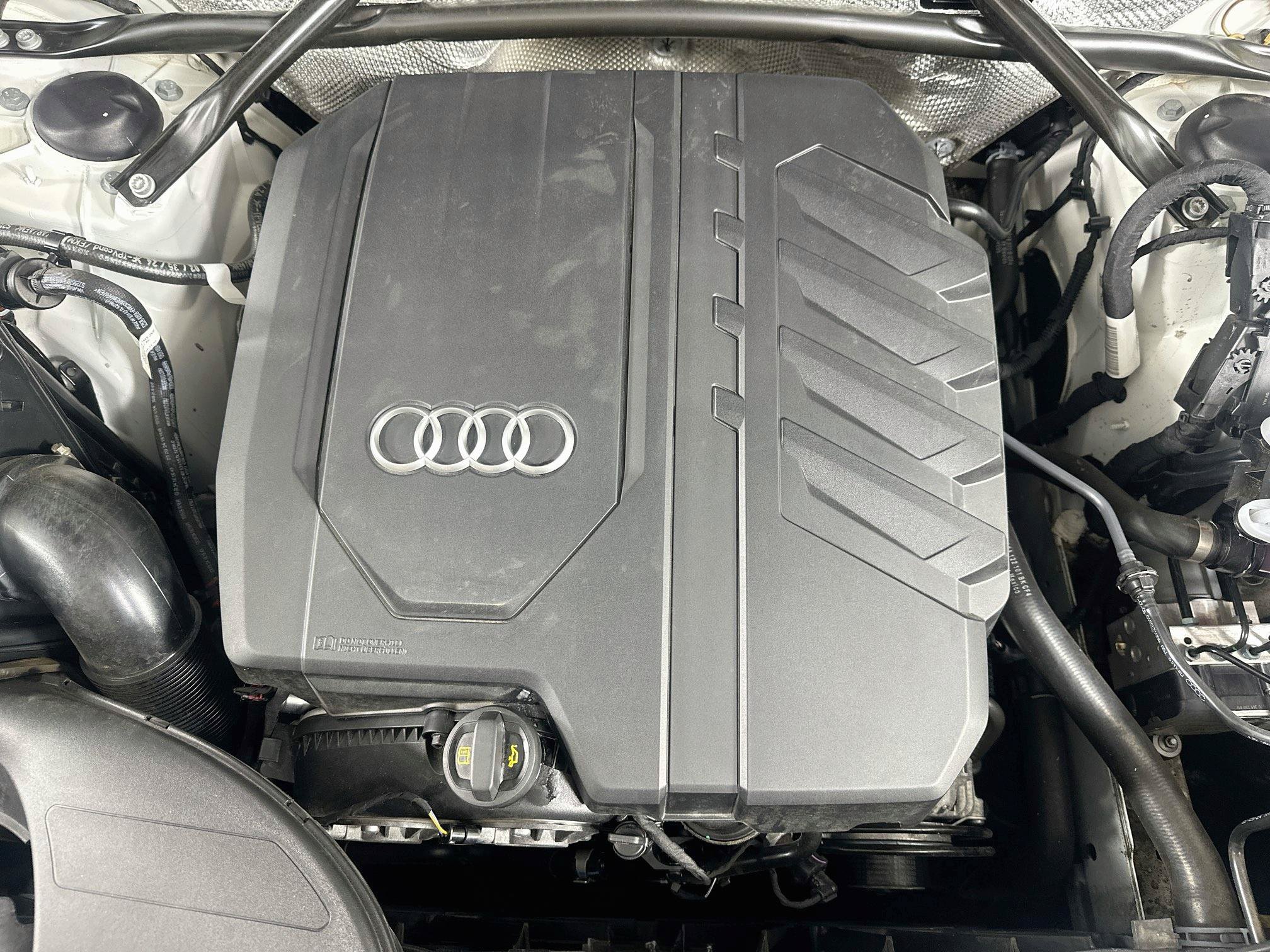 Used 2025 Audi Q5 2.0T Premium AWD/4WD image 33