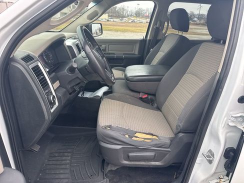 Used 2012 RAM 1500 Classic SLT w/ Luxury Group image 17