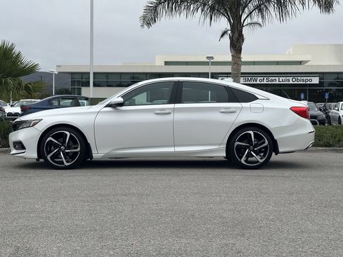 Used 2018 Honda Accord Sport image 6