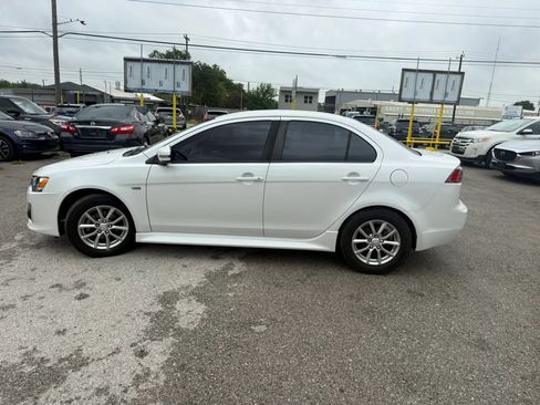 Used 2016 Mitsubishi Lancer ES FWD image 4