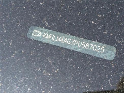 Used 2023 Hyundai Elantra SEL w/ Cargo Package image 22