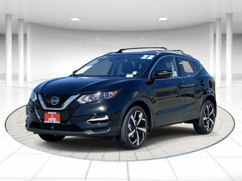 Used 2022 Nissan Rogue Sport SL AWD/4WD image 1