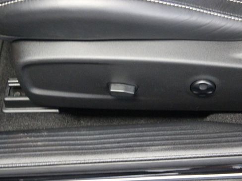 Used 2023 Dodge Challenger SRT Hellcat Redeye image 12