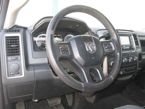 Used 2017 RAM 2500 Tradesman w/ Chrome Appearance Group AWD/4WD image 12