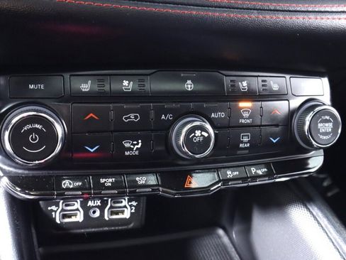 Used 2024 Dodge Durango GT image 21