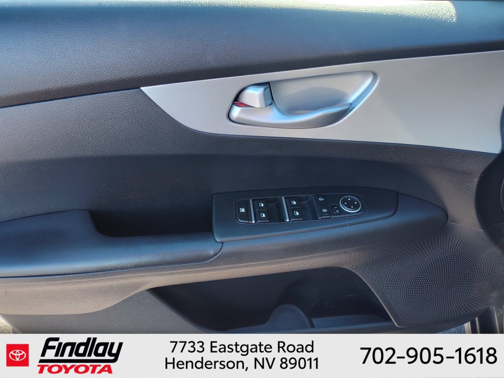 Used 2023 Kia Forte LXS FWD image 19