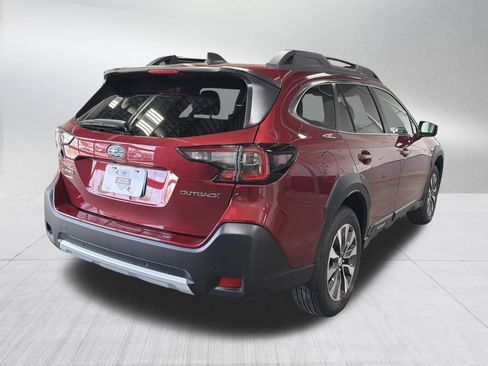 Certified 2025 Subaru Outback Limited AWD/4WD image 7