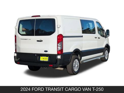 Used 2024 Ford Transit 250 T-250 w/ Exterior Upgrade Package image 8