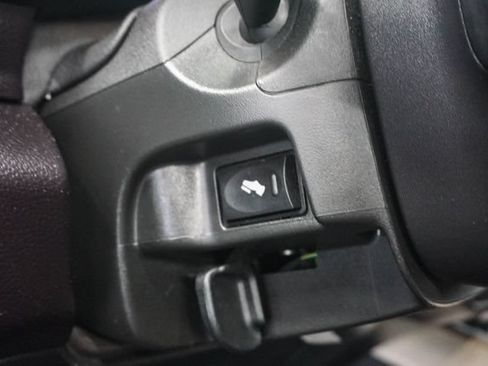 Used 2024 RAM 3500 Laramie AWD/4WD image 12