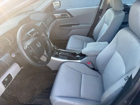 Used 2015 Honda Accord LX image 13