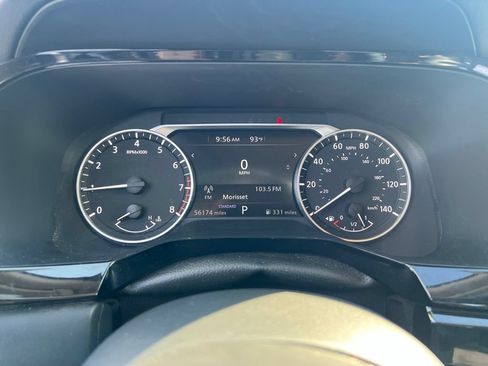 Used 2024 Nissan Pathfinder SV FWD image 7