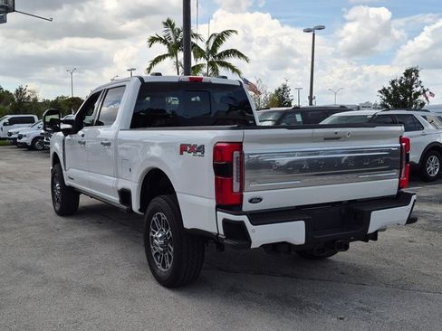 Used 2025 Ford F250 Platinum w/ Platinum Plus Package AWD/4WD image 7