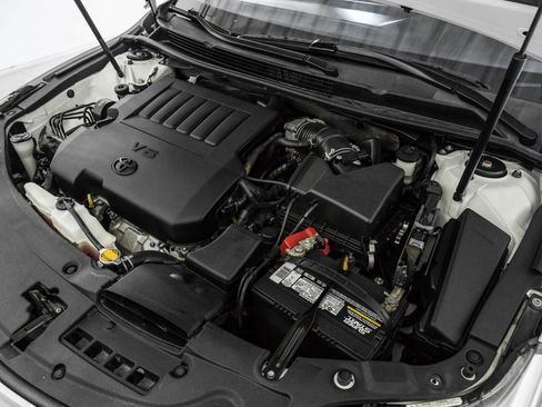 Used 2015 Toyota Avalon Limited FWD image 39
