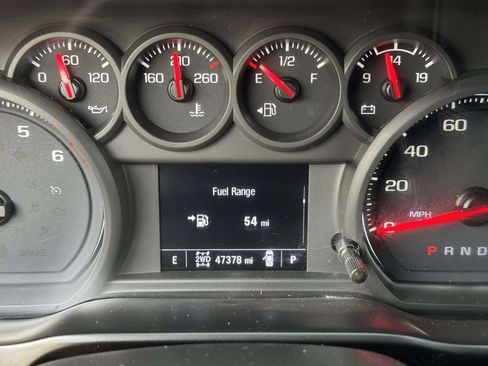 Used 2024 Chevrolet Silverado 2500 Custom w/ Custom Value Package image 13