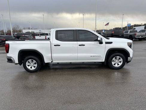 Used 2023 GMC Sierra 1500 Pro w/ Pro Value Package AWD/4WD image 10