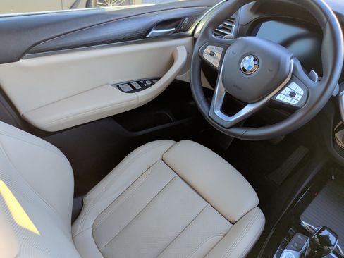 Certified 2024 BMW X3 xDrive30i w/ Convenience Package image 34