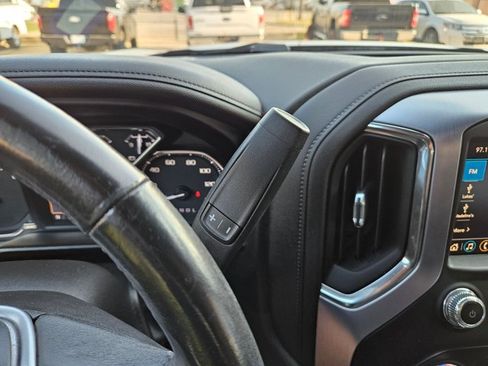 Used 2020 GMC Sierra 1500 Elevation w/ Elevation Value Package RWD image 19