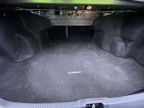 Used 2016 Toyota Camry XSE image 28