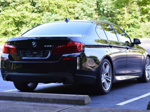 Used 2016 BMW 535i Sedan RWD image 5