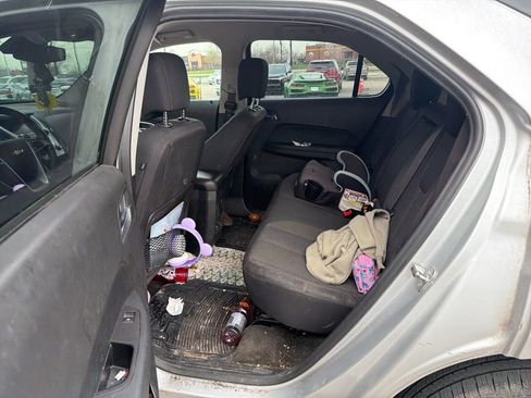 Used 2017 Chevrolet Equinox LT w/ Convenience Package image 7