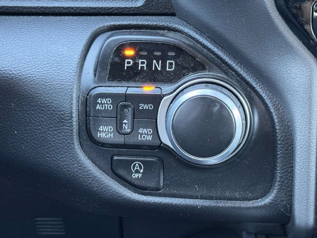 Used 2023 RAM 1500 Big Horn AWD/4WD image 9