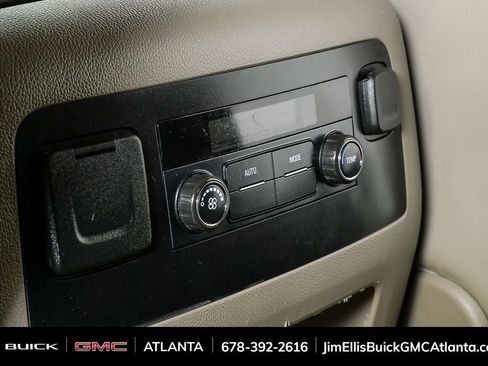 Used 2018 Chevrolet Suburban LT w/ Max Trailering Package image 21