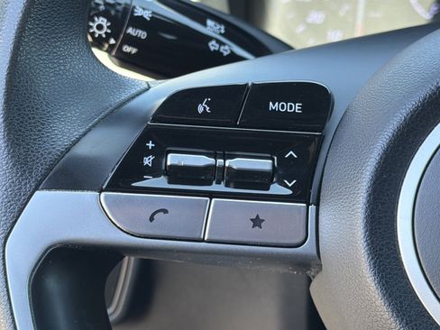 Used 2023 Hyundai Santa Cruz SEL FWD image 18