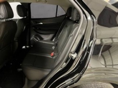 Used 2025 Buick Encore GX Sport Touring w/ Advanced Technology Package image 19