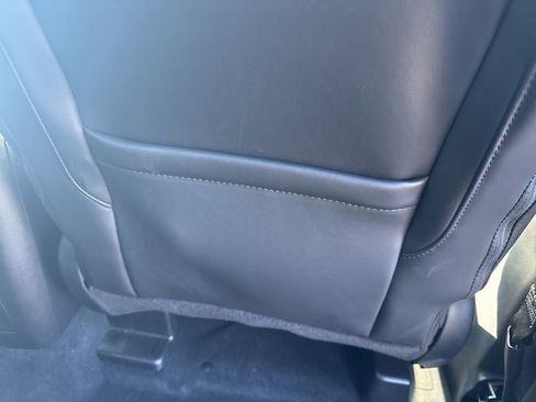 Certified 2022 Ford Explorer XLT w/ Equipment Group 202A image 45